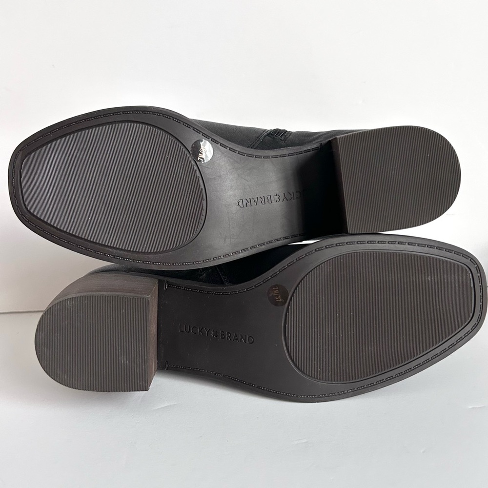 NEW IN BOX Lucky Brand Mazzee Black Ankle Boots. Black. Size: 7 - Picture 5 of 15